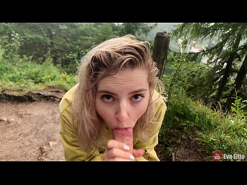 ❤️ Tyttö nielee spermaa julkisen suihinoton jälkeen - Eva Elfi ❤❌ Super seksi at us